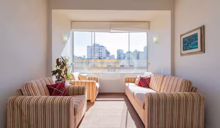 Apartamento com 3 quartos à venda na Rua Ramiro Barcelos, 1691, Bom Fim, Porto Alegre por R$ 620.000