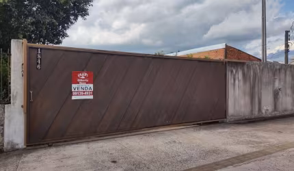 Terreno à venda na Rua Santa Cruz, 1846, Niterói, Canoas por R$ 299.000