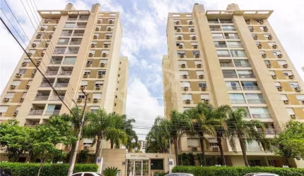 Apartamento com 2 quartos à venda na Rua Luiz Siegmann, 30, Jardim Lindóia, Porto Alegre por R$ 551.990