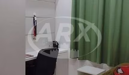Apartamento com 2 quartos à venda na Avenida João Ferreira Jardim, 138, Parque Santa Fé, Porto Alegre por R$ 199.000