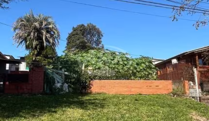 Terreno à venda na Rua General Salvador Pinheiro, 817, Vila Jardim, Porto Alegre por R$ 229.900