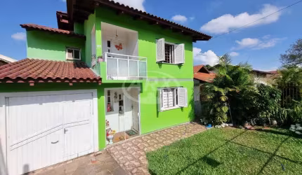 Casa com 3 quartos à venda na Primeiro de Março, 391, Nossa Senhora das Graças, Canoas por R$ 620.000