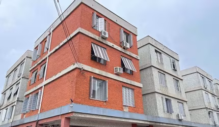 Apartamento com 3 quartos à venda na Rua Coronel Jaime da Costa Pereira, 450, Partenon, Porto Alegre por R$ 240.000