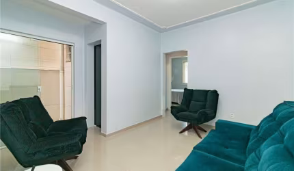 Apartamento com 2 quartos à venda na Rua Washington Luiz, 178, Centro Histórico, Porto Alegre por R$ 259.000