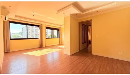 Apartamento com 2 quartos à venda na Avenida Érico Veríssimo, 1017, Menino Deus, Porto Alegre por R$ 650.000