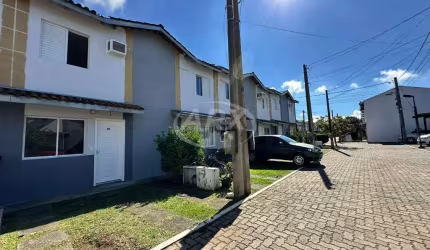 Casa em condomínio fechado com 2 quartos à venda na dos Guamirins, 303, Igara, Canoas por R$ 279.900