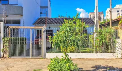 Casa com 3 quartos à venda na Rua Domingos Crescêncio, 867, Santana, Porto Alegre por R$ 650.000