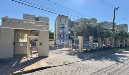 Apartamento com 2 quartos à venda na Rua Alameda das Corticeiras, 115, Mato Grande, Canoas por R$ 132.000