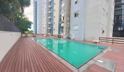 Apartamento com 2 quartos à venda na Avenida Victor Barreto, 2138, Centro, Canoas por R$ 450.000