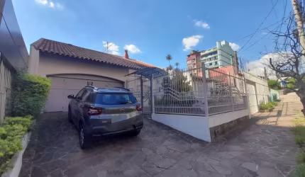 Casa com 2 quartos à venda na Rua Anita Garibaldi, 315, Centro, Canoas por R$ 852.000