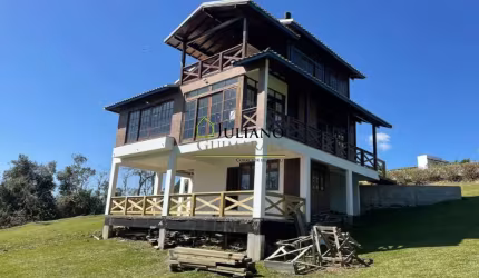 LINDA CASA à venda em CONDOMÍNIO FECHADO LAGO NEGRO - RANCHO QUEIMADO/SC