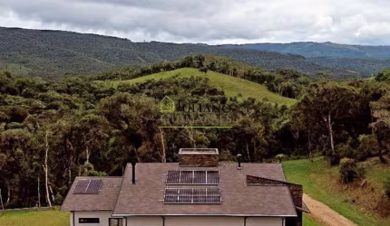 EXCELENTE Casa em condomínio fechado na Invernadinha, Rancho Queimado-SC