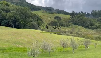 Terreno à venda na Zona Rural, Rancho Queimado  por R$ 390.000