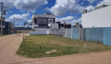 Terreno em condomínio fechado à venda na Rua Antônio Avelino Varela, 321, Central Parque, Cachoeirinha, 162 m2 por R$ 300.000