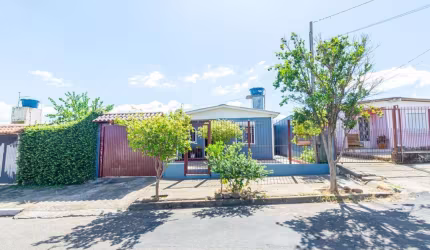 Casa com 3 quartos à venda na Bernardino Freitas, 40, Parque Granja Esperança, Cachoeirinha, 37 m2 por R$ 360.000