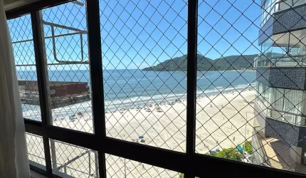 LIndo frente mar Balneário