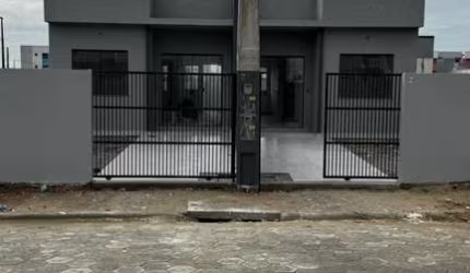 Geminado  uma suite mais um dormitorio em  Navegantes SC