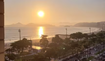 Apartamento com 2 dormitórios, 85 m²  frente mar porteira fechada