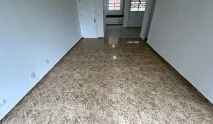 Apartamento de 3 dormitórios 112m² na quadra da praia