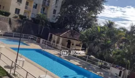 Apartamento com 2 dormitórios à venda, 52 m² por R$ 160.000,00 - Campo Grande - Rio de Janeiro/RJ