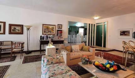 Praia do Canto 4 quartos com 230m².