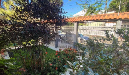 Casa com 3 quartos para alugar, 260 m² no bairro República em Vitória/ES