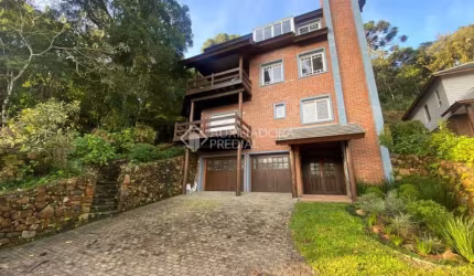 Casa em condomínio fechado com 3 quartos à venda na DAS LEBRES, 60, Centro, Canela, 305 m2 por R$ 2.800.000