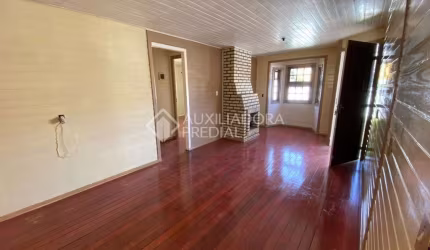 Casa em condomínio fechado com 2 quartos à venda na LEVINO STAHNKE, 40, Ulisses de Abreu, Canela, 100 m2 por R$ 399.000