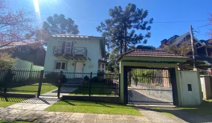 Casa com 3 quartos à venda na Narciso Vicente Perottoni, 200, Vila Suica, Canela, 289 m2 por R$ 2.100.000