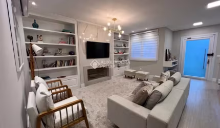 Casa em condomínio fechado com 4 quartos à venda na glicinias, 44, Centro, Canela, 360 m2 por R$ 4.490.000