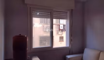 Apartamento com 2 quartos à venda na Rua Doutor Vargas Neto, 180, Jardim Leopoldina, Porto Alegre, 55 m2 por R$ 165.000