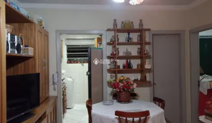 Apartamento com 2 quartos à venda na Rua Luiz Cézar Leal, 75, Rubem Berta, Porto Alegre, 51 m2 por R$ 130.000