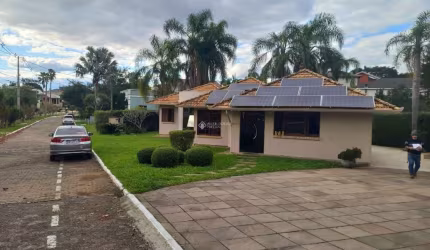 Casa em condomínio fechado com 3 quartos à venda na Estrada Capitão Gentil Machado de Godoy, 4500, Vila Elsa, Viamão, 250 m2 por R$ 960.000