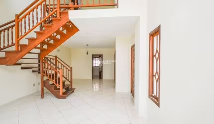 Casa em condomínio fechado com 3 quartos à venda na Avenida Vicente Monteggia, 1020, Cavalhada, Porto Alegre, 160 m2 por R$ 550.000