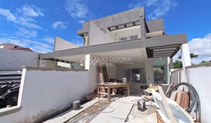 Casa com 3 quartos à venda na Rua Elízio Abate Crivella, 245, Jardim Itu Sabará, Porto Alegre, 150 m2 por R$ 849.000