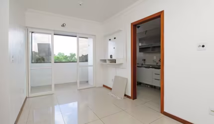 Apartamento com 2 quartos à venda na Rua Professora Ziláh Totta, 445, Jardim Leopoldina, Porto Alegre, 49 m2 por R$ 199.900
