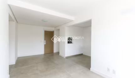 Apartamento com 2 quartos à venda na Praça Doutor Gastão Santos, 18, Passo da Areia, Porto Alegre, 65 m2 por R$ 666.000