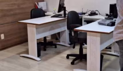 Sala comercial à venda na Avenida Protásio Alves, 2302, Petrópolis, Porto Alegre, 108 m2 por R$ 350.000