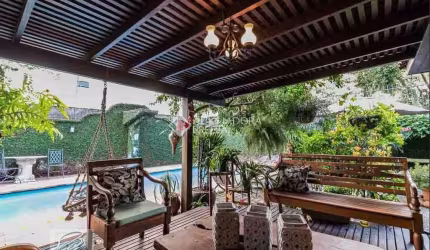 Casa com 5 quartos à venda na Rua Itaboraí, 1490, Jardim Botânico, Porto Alegre, 370 m2 por R$ 1.800.000