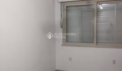 Apartamento com 2 quartos à venda na Rua Hermeto Bermudez, 530, Jardim Leopoldina, Porto Alegre, 55 m2 por R$ 270.000