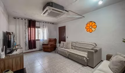 Casa com 4 quartos à venda na Rua Fernando Cortez, 476, Cristo Redentor, Porto Alegre, 377 m2 por R$ 1.170.000