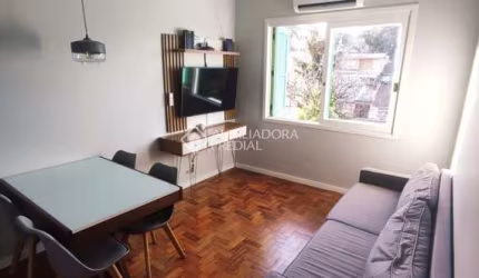 Apartamento com 3 quartos à venda na Beco Antônio Carvalho, 1684, Jardim Carvalho, Porto Alegre, 80 m2 por R$ 290.000