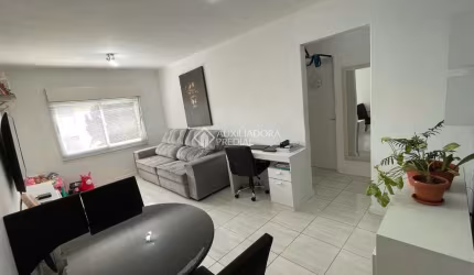 Apartamento com 2 quartos à venda na Avenida Engenheiro Francisco Rodolfo Simch, 312, Sarandi, Porto Alegre, 63 m2 por R$ 225.000