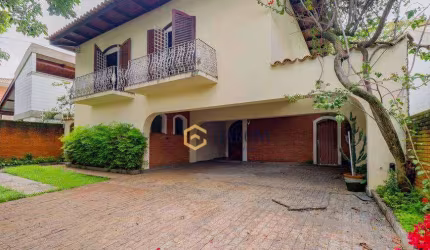 Sobrado com 4 suítes à venda, 440 m² Bairro Boaçava - SP