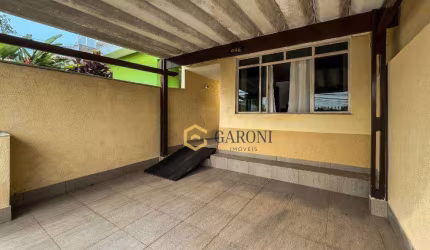 Sobrado com 3 dormitórios à venda, 220 m² por R$ 845.000,00 - Vila Mangalot - São Paulo/SP