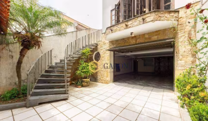 Sobrado com 3 dormitórios à venda, 240 m² por R$ 990.000,00 - Jaguará - São Paulo/SP