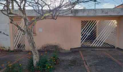 Casa a venda no bairro Alto da Santa Cruz - Tatuí/SP