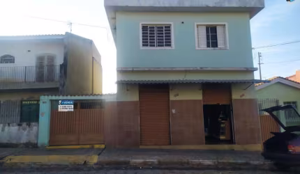 2 casas e um ponto comercial no Centro - Tatuí/SP.