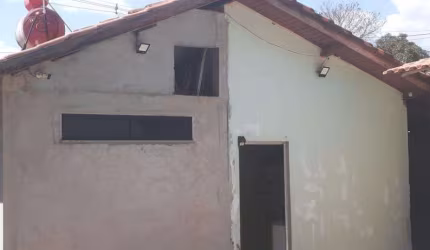 Casa a venda com piscina no Bairro Conjunto Habitacional Osvaldo Del Fiol - Tatuí/SP.