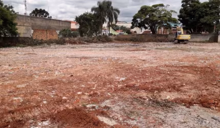 Terreno a venda no Centro de Tatuí/SP.